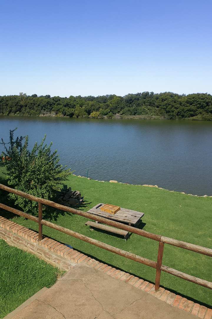 6 Bedroom Property for Sale in Bloemhof North West